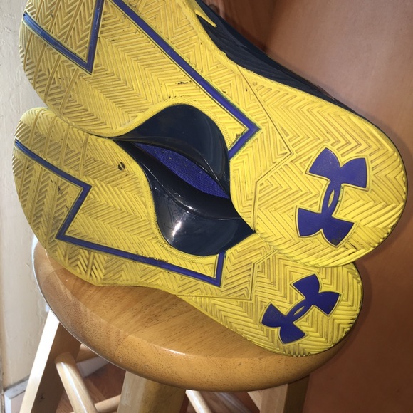 Under Armour Curry 1 Low Size 9.5 - Picture 3 of 3